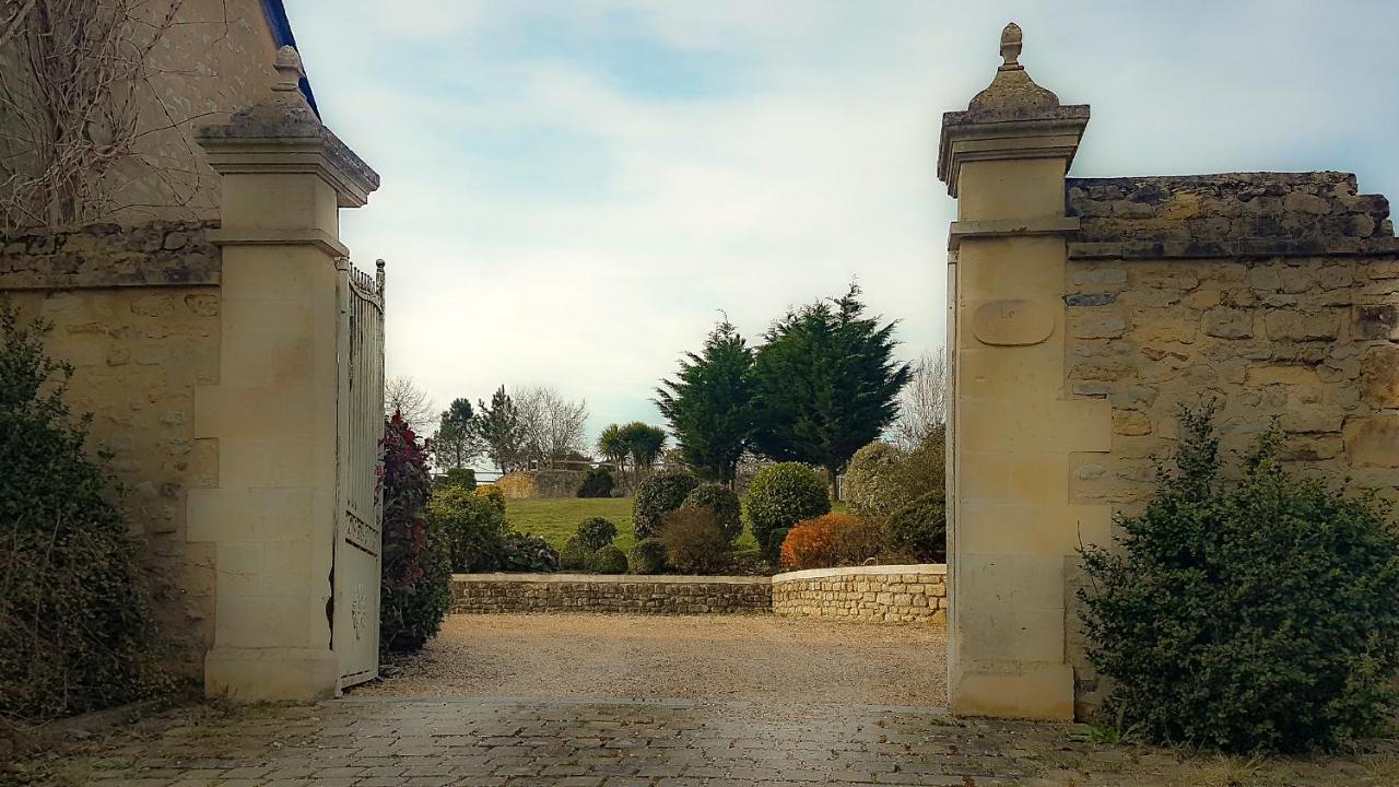 Le Domaine Des Roseraies Monfréville 외부 사진