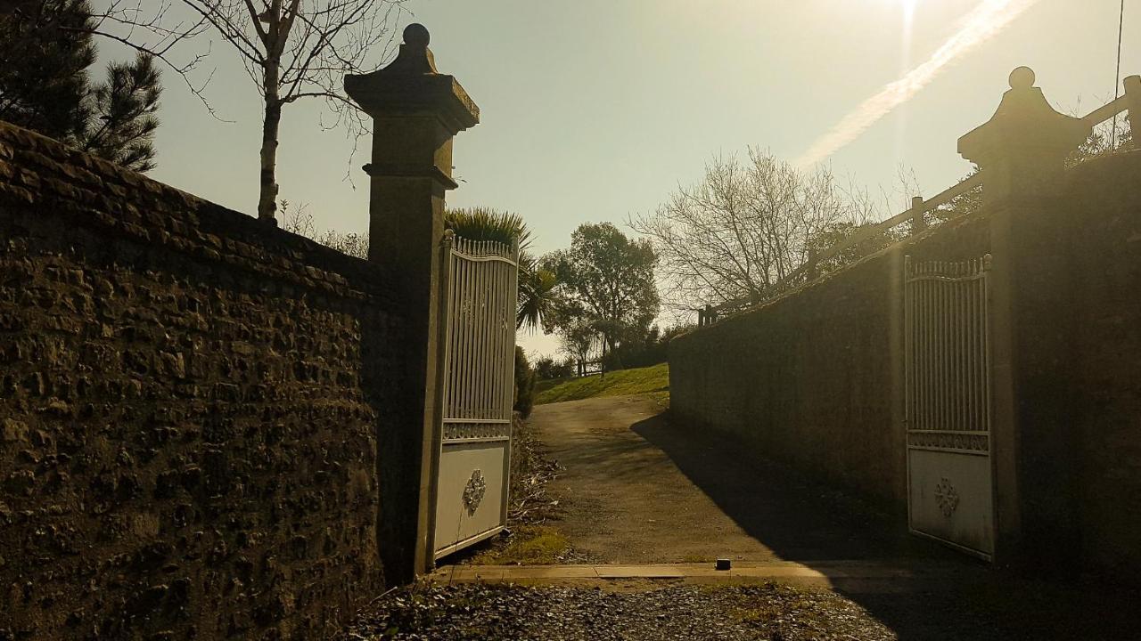 Le Domaine Des Roseraies Monfréville 외부 사진
